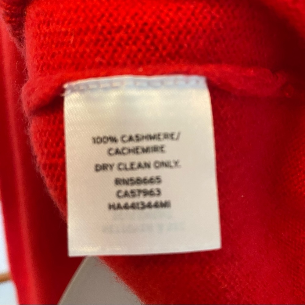Halogen | Red V-Neck Cashmere Sweater | Size XS - Picture 4 of 4